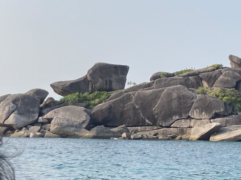 シーズンが終わるシミラン諸島