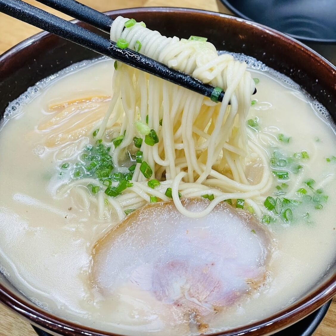 豚骨ラーメン